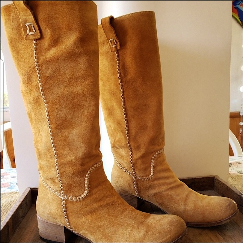 Alberto Fermani Suede Boots Size 8.5 Gold